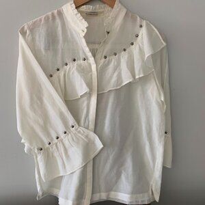 Boho Cowgirl Star gaze shirt by Rapsodia-white w/metal appliques;size S